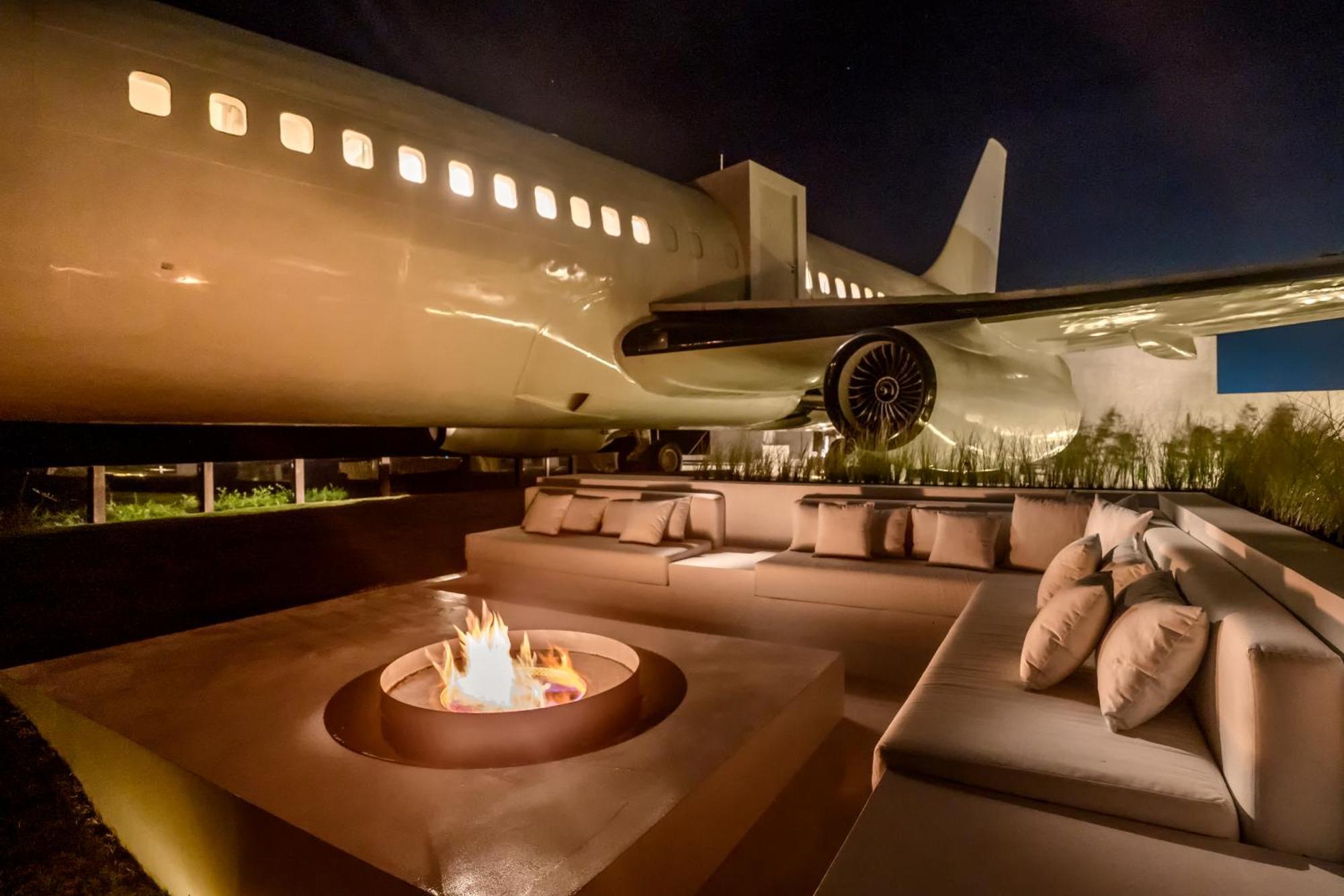 Private Jet Villa Uluwatu Dış mekan fotoğraf